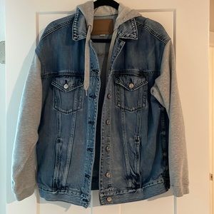 American Eagle Jean Jacket-M